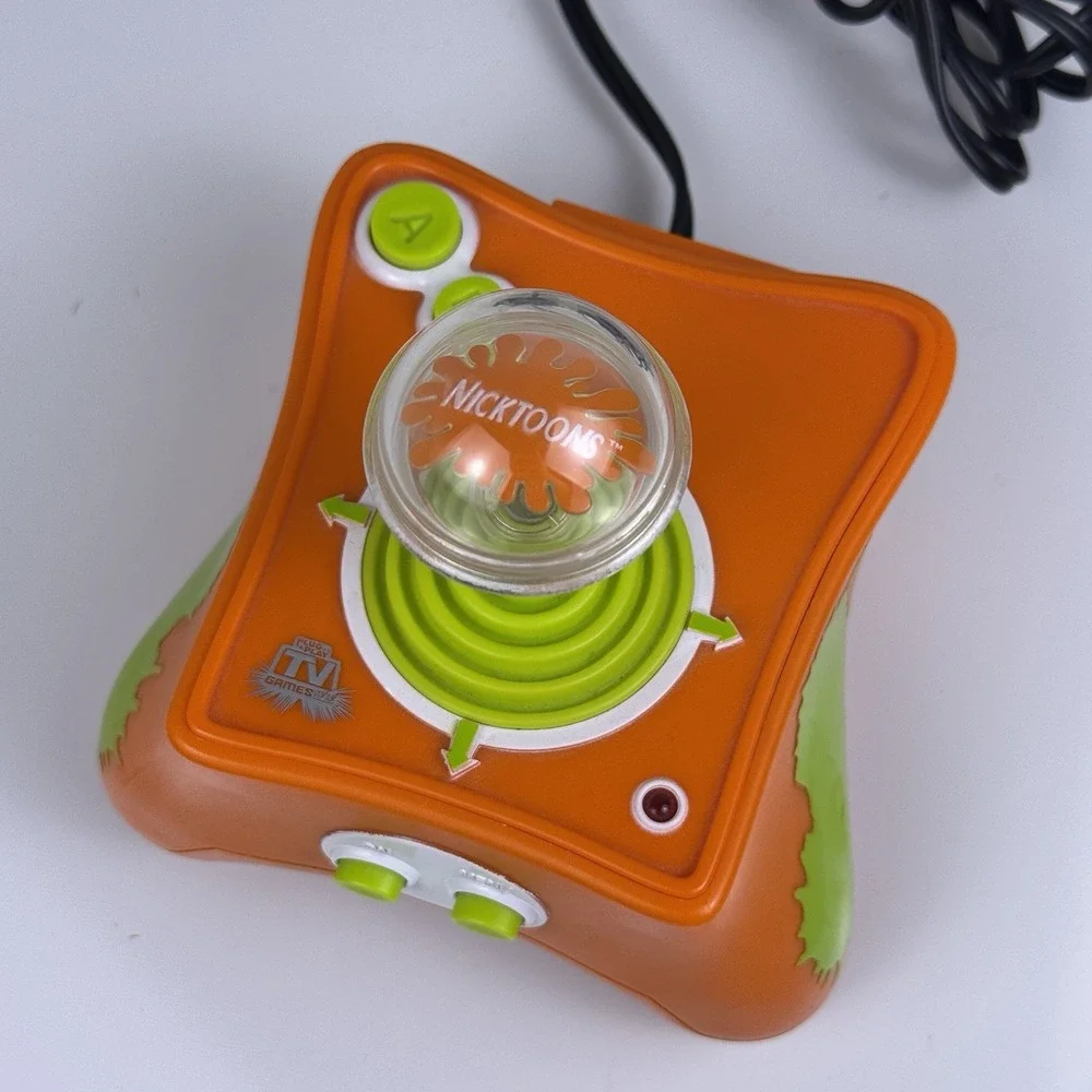 Nickelodeon Nicktoons Plug 'N Play TV Game 2005 Jakks Pacific Orange Green Works